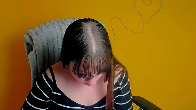 Snapshot of Tiffani_Angel chatting on May 16, 10:36 am Tiffani Angel online show from May 16, 10:36 am