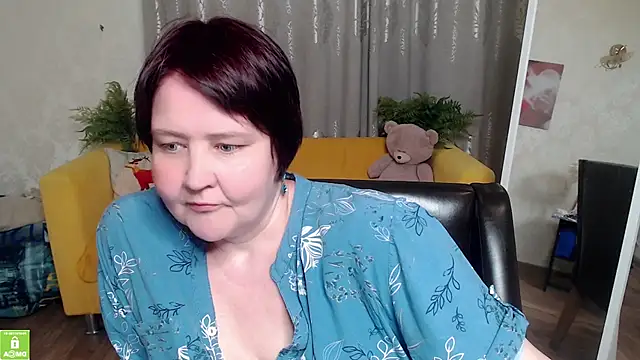 QUEEN02030 online show from May 19, 9:59 am