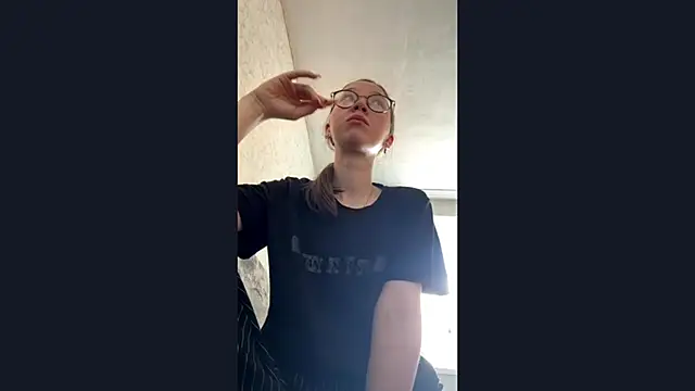 ThornCircuit online show from April 8, 6:24 am