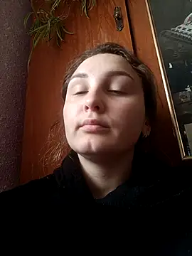 DomiXnika online show from April 3, 11:41 am