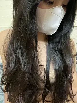 Chamana-00 online show from April 3, 2:04 pm