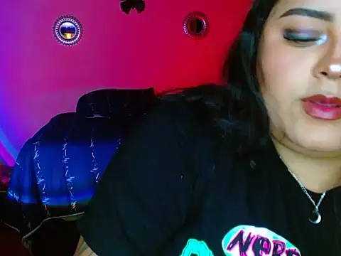 Snapshot of LunaAddittion chatting on June 10, 2:12 am LunaAddittion online show from June 10, 2:12 am