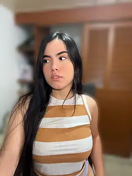 Snapshot of Flacalatina chatting on April 14, 11:49 am Flacalatina online show from April 14, 11:49 am