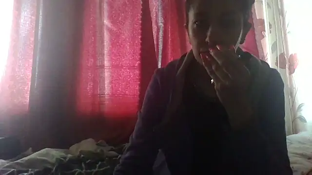 lisa wey online show from May 1, 11:37 am