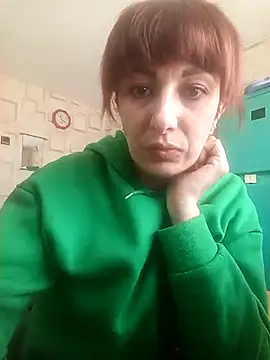 lisa wey online show from May 2, 8:19 am