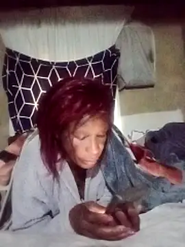 Naughtygrany online show from May 9, 5:34 am