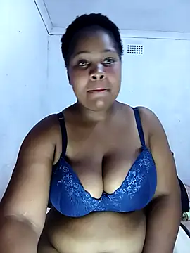 SweetLizie91 online show from April 2, 6:16 pm