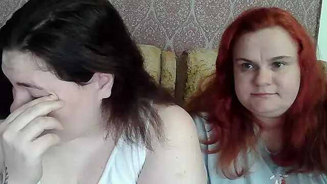 AmirahLaveyQx online show from April 3, 7:28 am