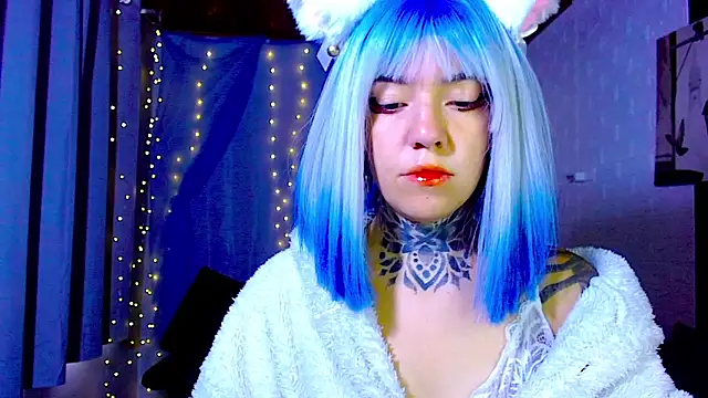 LannieGonzales online show from May 6, 12:43 pm