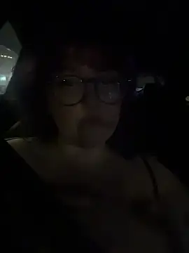 emolove online show from April 6, 12:52 am