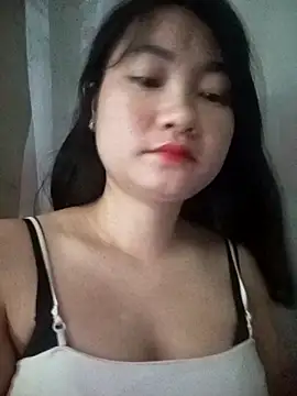 Linh Hoang online show from May 4, 9:38 am