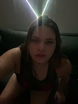 vicky1901 online show from May 10, 5:45 am