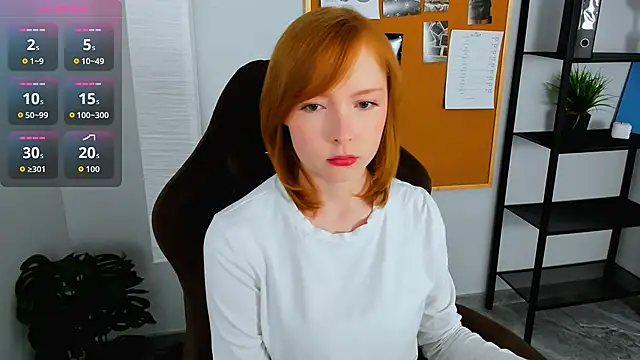 CherryCrushLove online show from May 15, 5:58 am