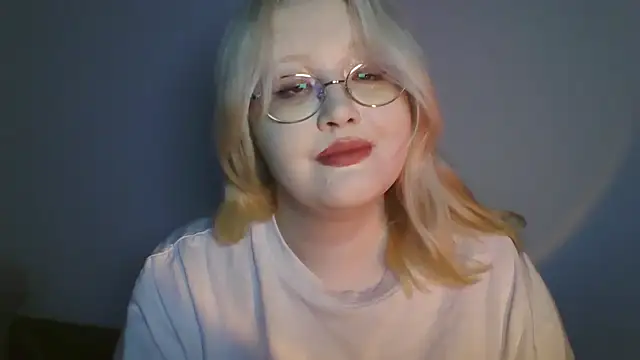 Elayne Sweet online show from June 30, 6:03 am