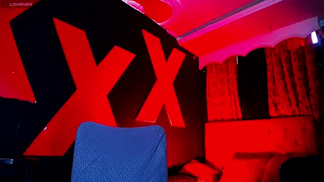 AlanFox1 online show from May 4, 1:40 pm