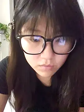 Snapshot of mianmian-666 chatting on April 25, 2:47 pm mianmian-666 online show from April 25, 2:47 pm