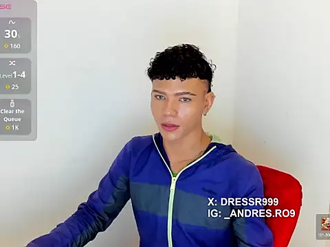 Snapshot of sebascuterouss chatting on April 6, 1:01 pm sebascuterouss online show from April 6, 1:01 pm