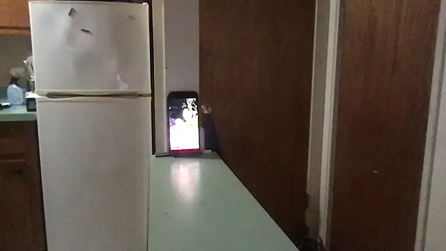 Snapshot of 9inchbbc9 chatting on April 1, 1:41 pm 9inchbbc9 online show from April 1, 1:41 pm