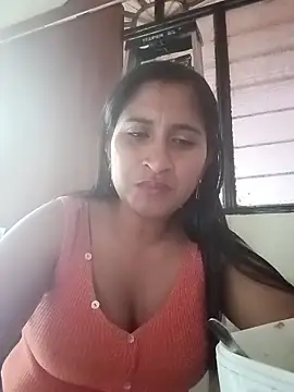 SofiaMendez1  online show from May 15, 6:48 pm