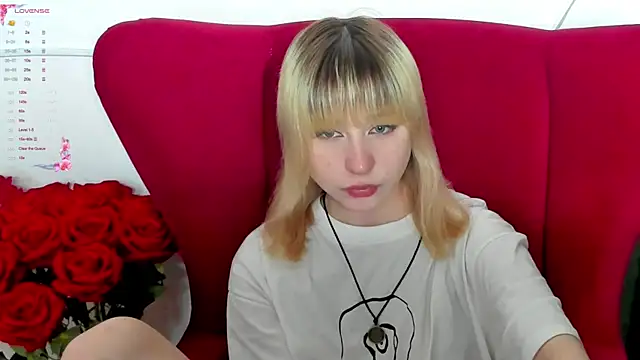 MiaKimiko online show from June 7, 12:48 am