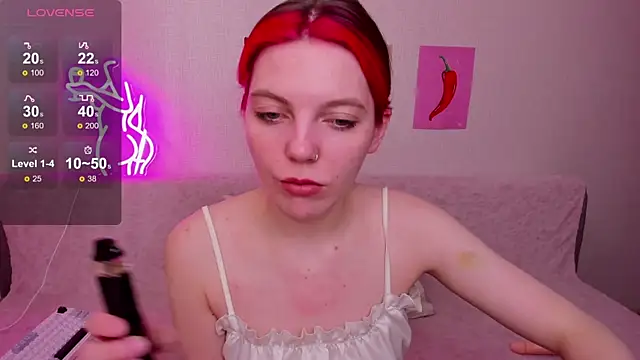 Snapshot of Marie_Reyess chatting on May 2, 8:19 am Marie Reyess online show from May 2, 8:19 am