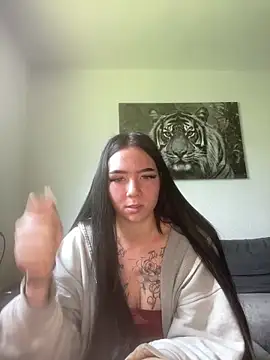 zoeelinks online show from April 16, 10:16 am