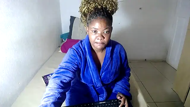 FloweSaltry online show from April 19, 4:39 pm