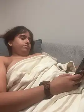 Geobabygirl online show from April 14, 12:22 pm