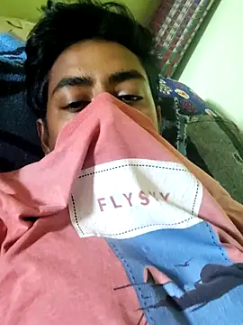 Snapshot of chacoboy01 chatting on April 2, 6:33 am chacoboy01 online show from April 2, 6:33 am