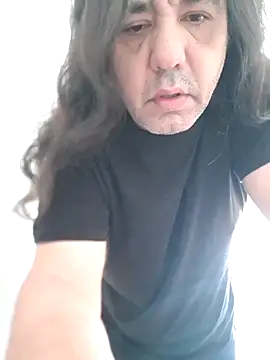 antoniothelover online show from June 12, 9:41 am
