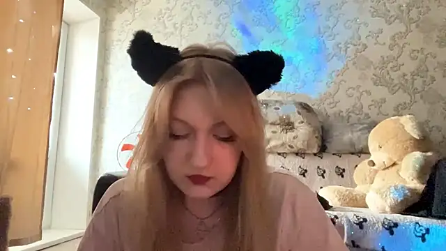 SilenttTide online show from April 2, 10:24 am