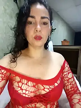 Emily Divi69 online show from April 19, 8:33 pm