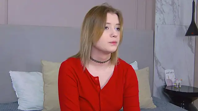 Snapshot of Mila_blum chatting on May 1, 5:39 pm Mila blum online show from May 1, 5:39 pm