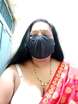 PINKI 024 online show from May 6, 5:46 am