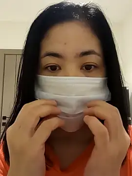 Snapshot of aceldxb chatting on April 2, 5:54 pm aceldxb online show from April 2, 5:54 pm