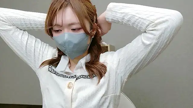 Snapshot of YUA_0425 chatting on April 27, 4:49 pm YUA 0425 online show from April 27, 4:49 pm
