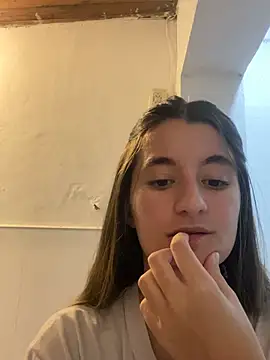 Snapshot of Malvitaxx chatting on April 4, 5:49 am Malvitaxx online show from April 4, 5:49 am