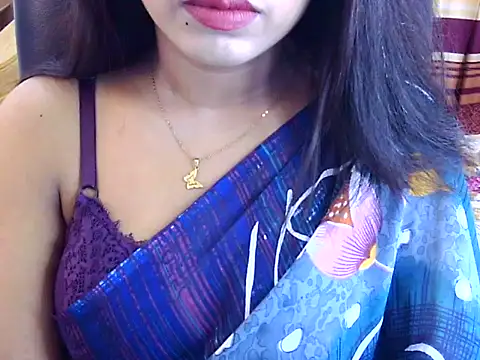 Noor Zarin online show from July 7, 6:45 pm