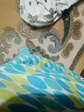Snapshot of salwalona chatting on April 15, 11:49 pm salwalona online show from April 15, 11:49 pm