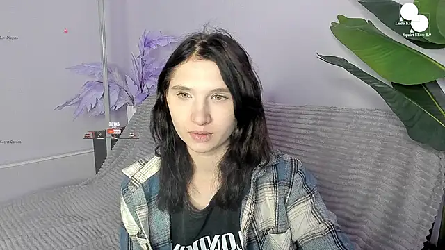 Snapshot of Kitty_Blondie chatting on May 25, 9:04 am Kitty Blondie online show from May 25, 9:04 am