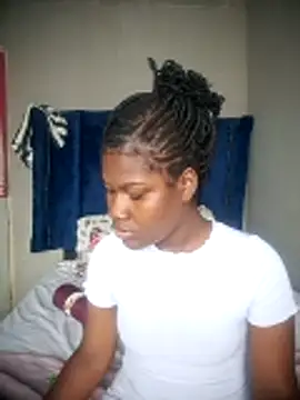 Snapshot of cutierany20 chatting on April 7, 8:48 am cutierany20 online show from April 7, 8:48 am