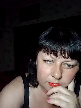 AuroKaria online show from May 10, 5:51 pm