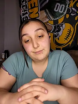 Horneysunflower420 online show from May 1, 3:33 am