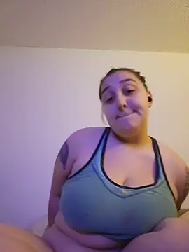 Horneysunflower420 online show from May 19, 1:44 am