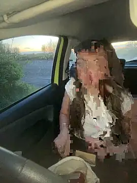 MiaLovesxxx online show from April 27, 7:56 pm