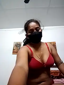 SWEETI HORNY50 online show from May 20, 4:46 pm