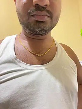 Snapshot of Rahul_the_playboy chatting on June 28, 7:25 am Rahul the playboy online show from June 28, 7:25 am