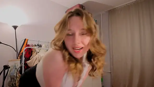 hunny ines online show from May 22, 5:07 pm