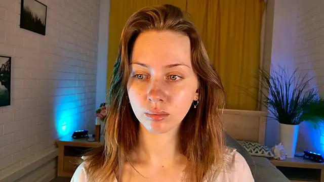MeganClapp online show from April 23, 5:19 am