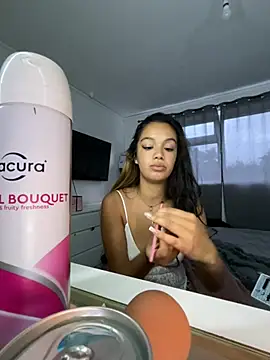 Snapshot of Jasminebrownx chatting on June 6, 8:24 pm Jasminebrownx online show from June 6, 8:24 pm